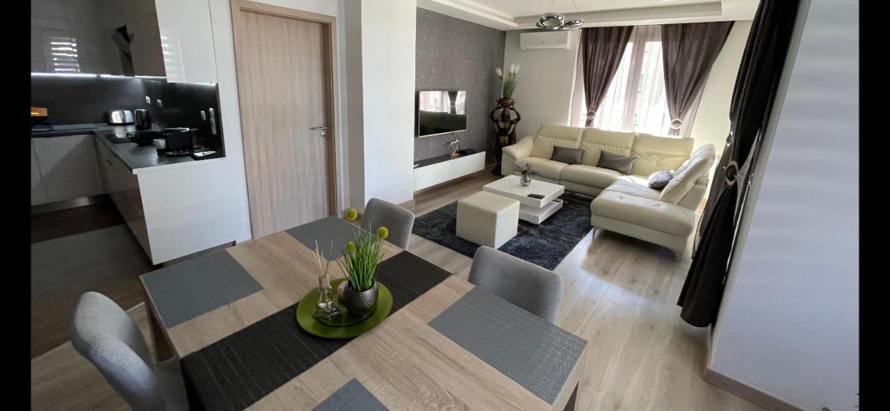 N.cristian Apartamento Budapest